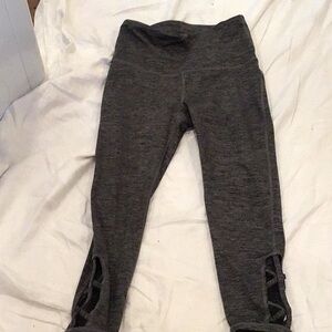 GAIAM Gray Workout Yoga Legging’s Size Small